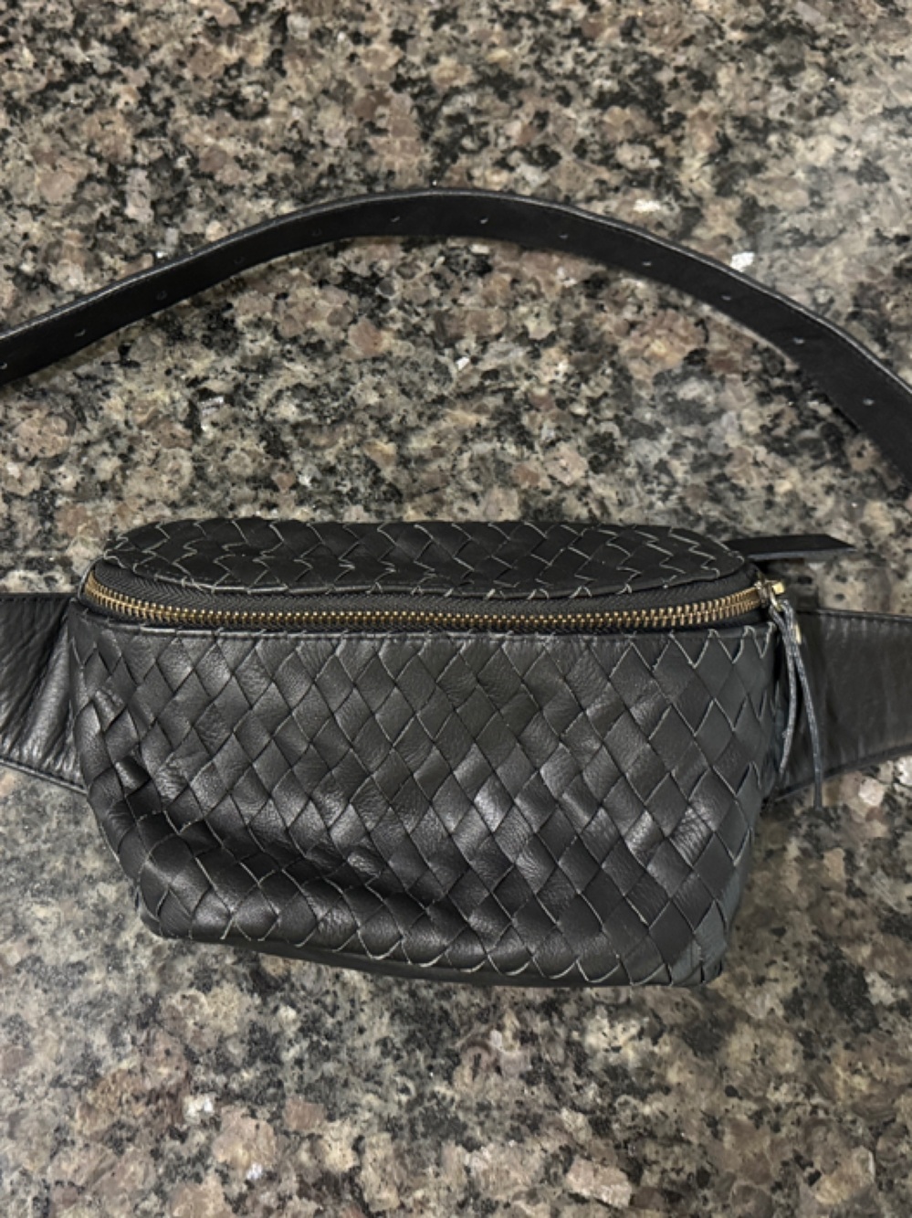 MANDRN Woven Atlas Leather Crossbody Belt Bag In Black Fanny Pack